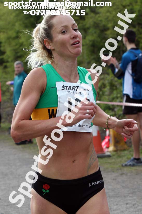 Terry O'Gara Memorial 5k Road Race, Wallsend. Photo:  David T. Hewitson/Sports for All Pics